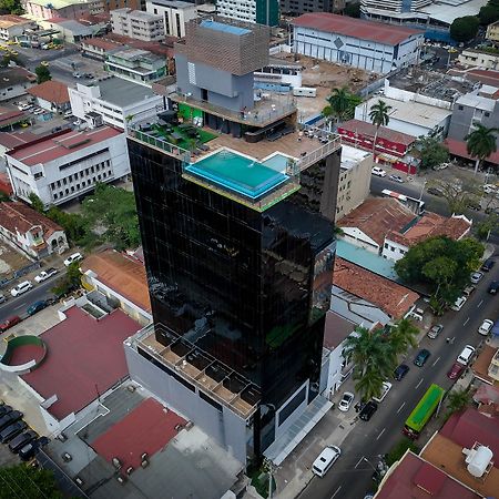 Innfiniti Hotel & Suites Panama City Exteriör bild