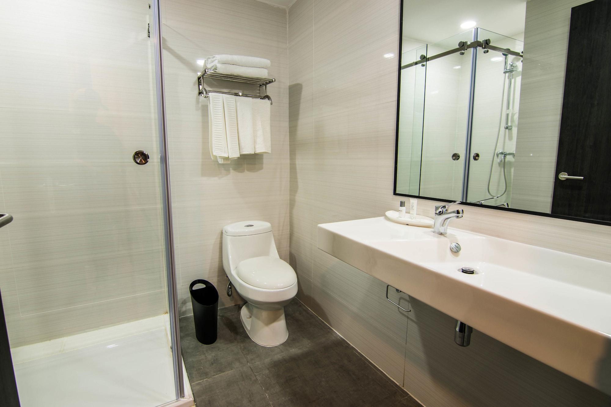 Innfiniti Hotel & Suites Panama City Exteriör bild
