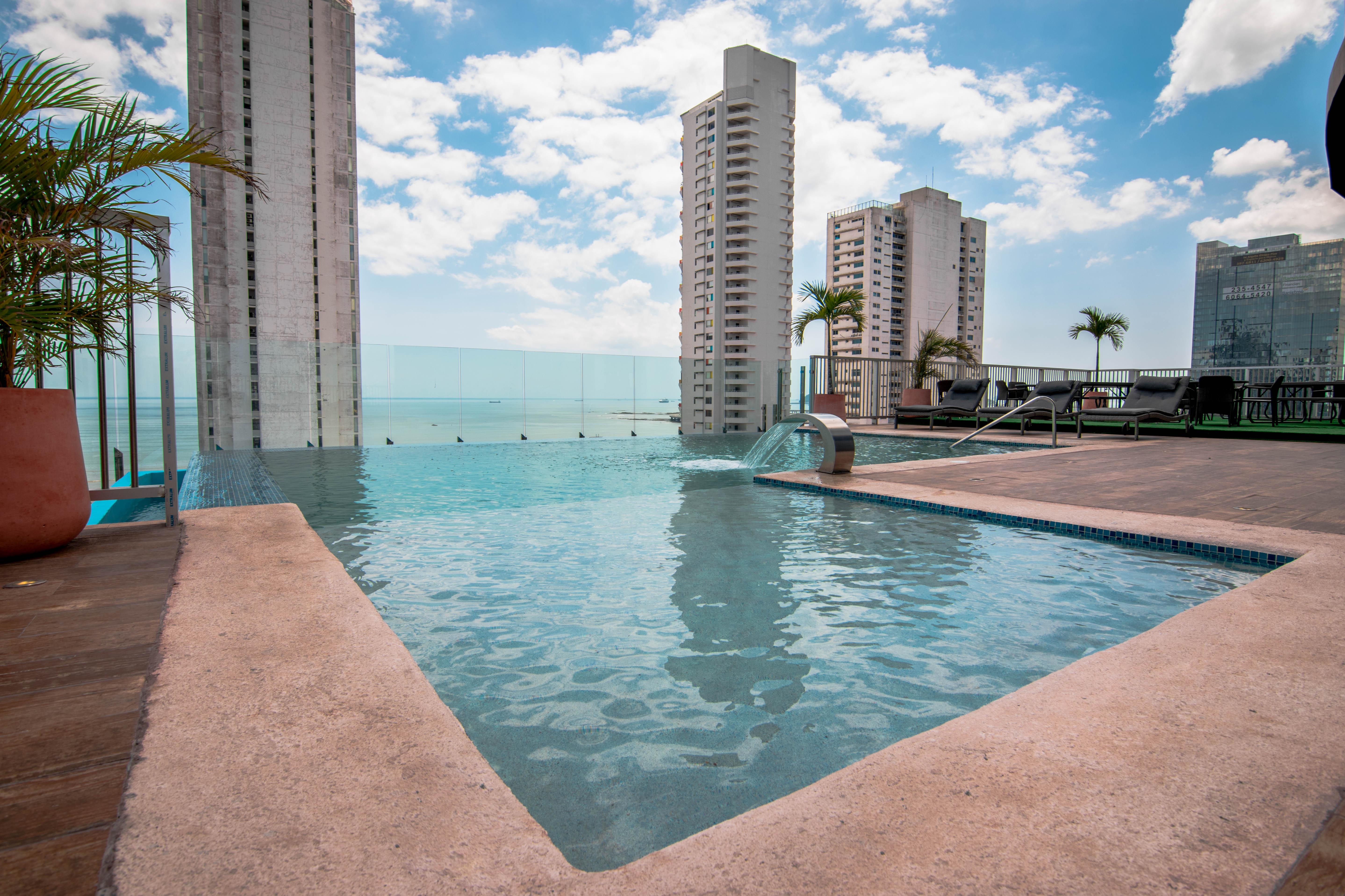 Innfiniti Hotel & Suites Panama City Exteriör bild