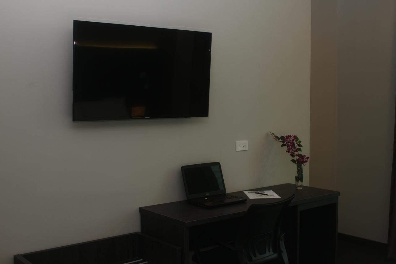 Innfiniti Hotel & Suites Panama City Exteriör bild